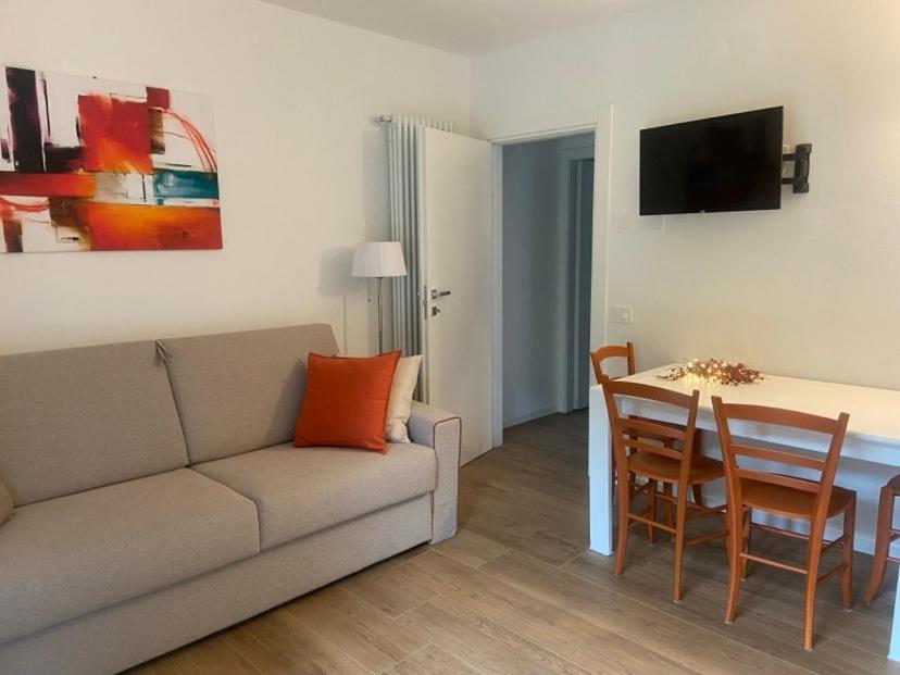 Casa Vacanze La Brenta Chiavenna Room photo
